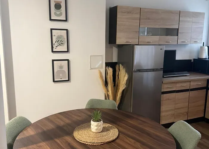 Proche Jardins Bioves - Fy Apartmán