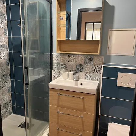 Apartment Proche Jardins Bioves - Fy